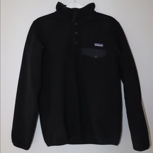 Black Patagonia Pullover